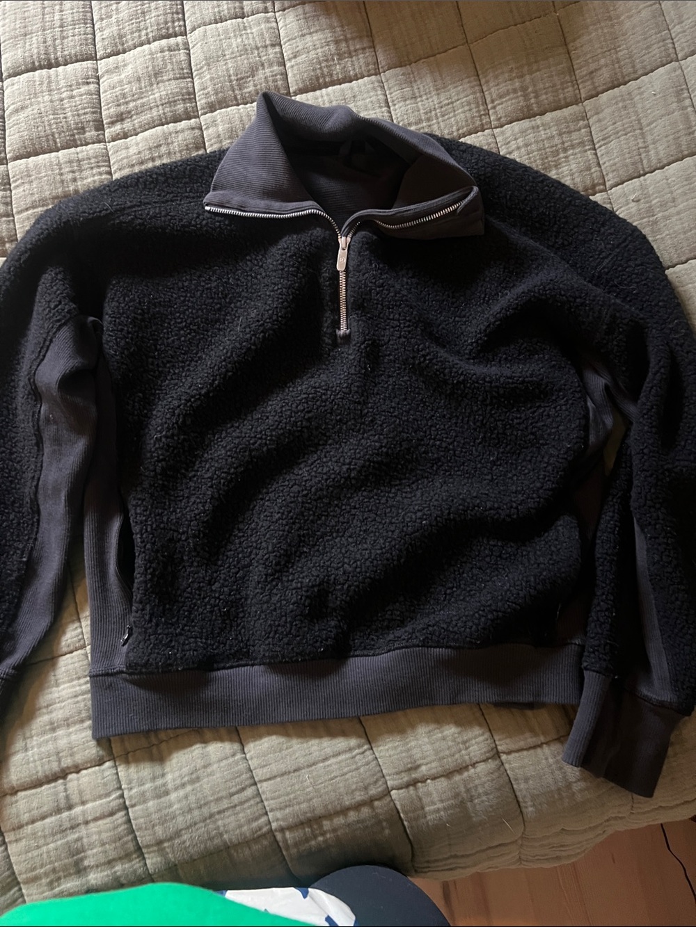 Women’s lululemon Black Half-Zip Sherpa Pullover Sweater